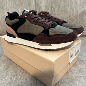 HOFF Bangkok sneakers